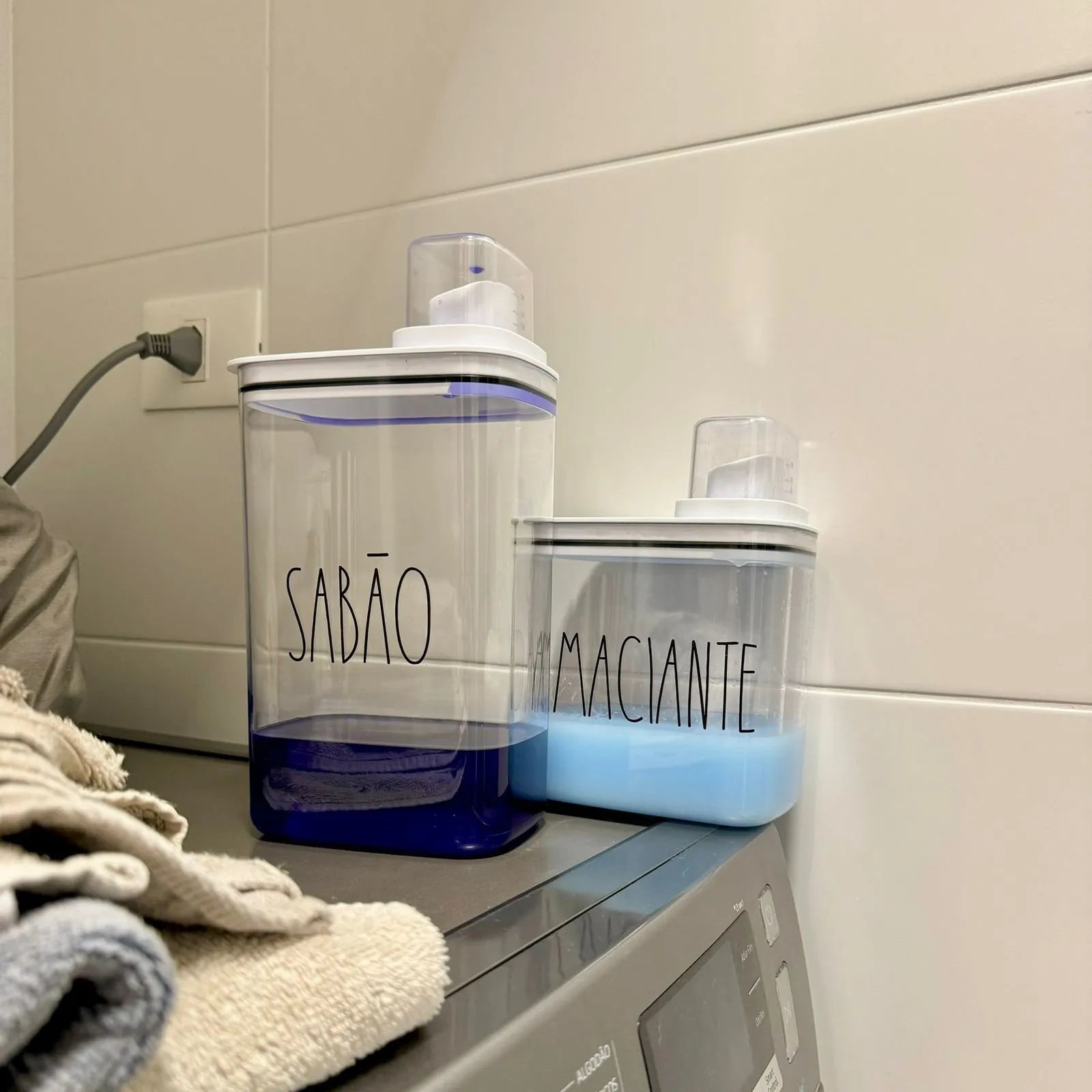 POTE COM MEDIDOR CLEAN BRANCO 2300ml (Kit com 3) + Frete Grátis